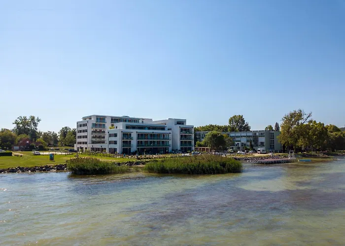 Lakeside דירה *